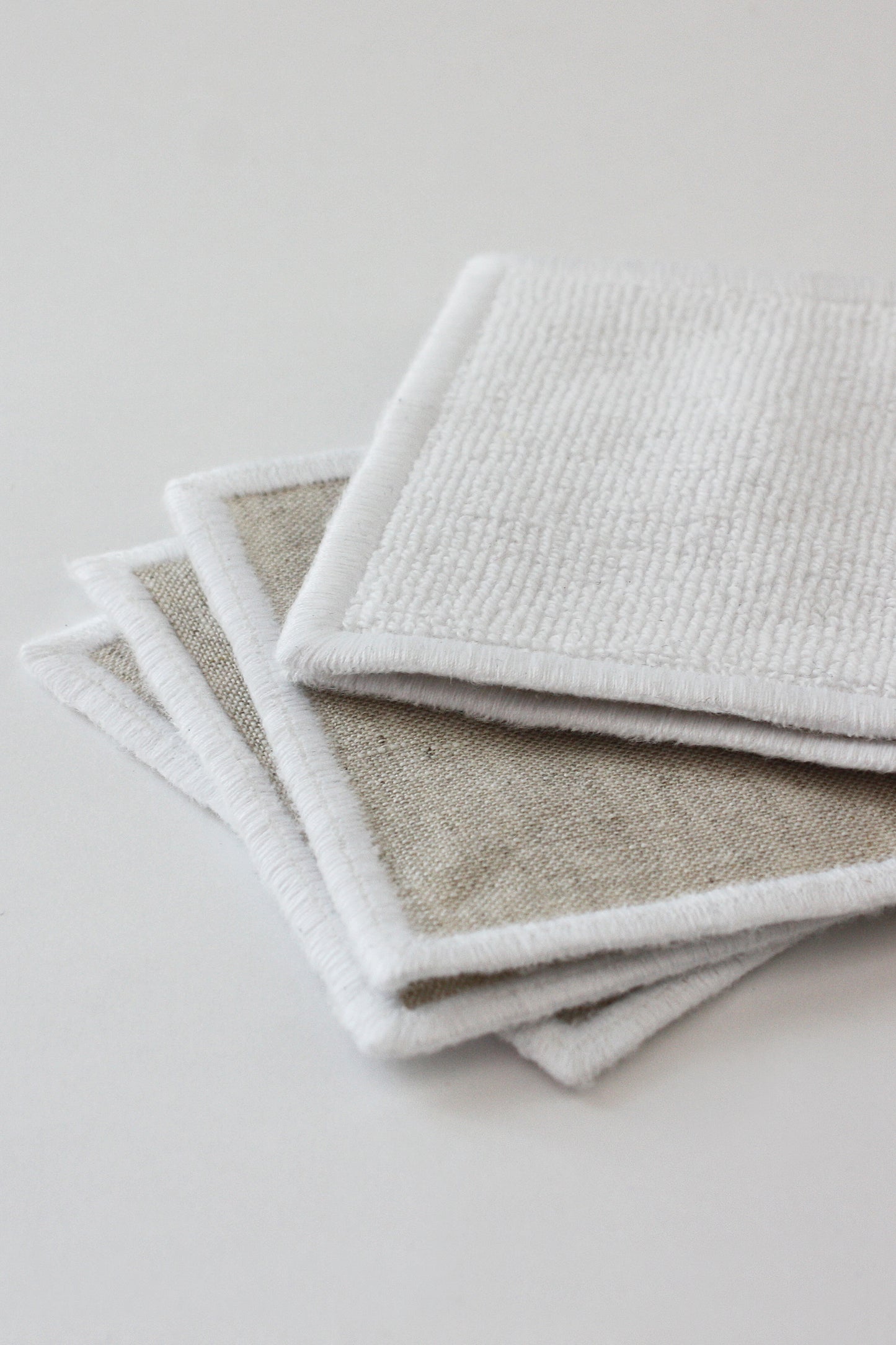 Reusable Makeup-Removal Wipes with Linen (Pack of 5)