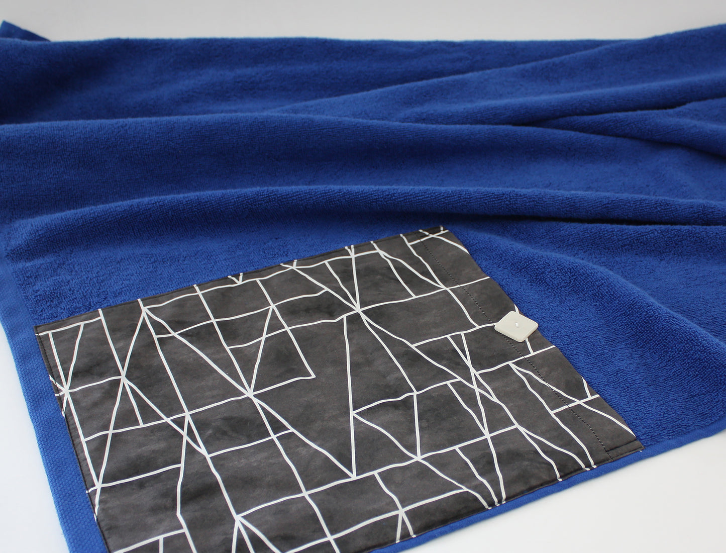 Geometric Towel